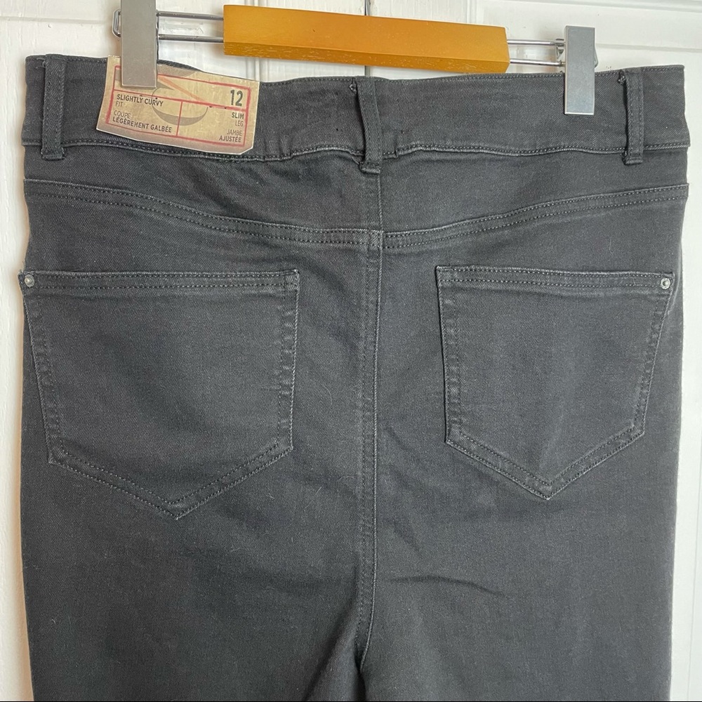 Cropped Black Denim - Picture 7 of 9